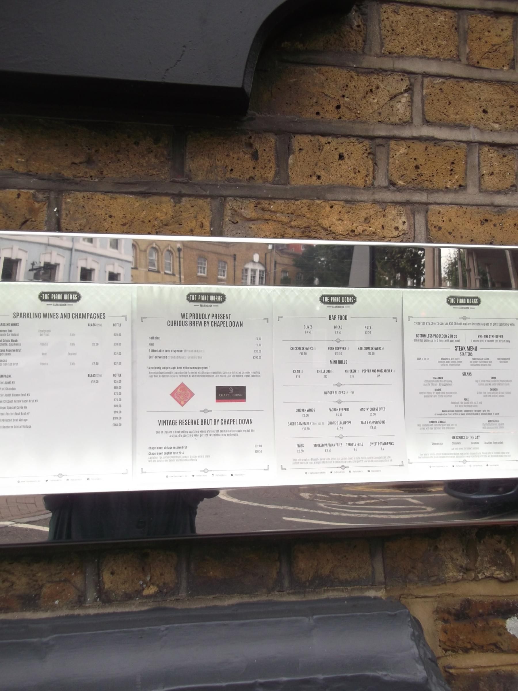 Pianoworks London EC1R taken 2017/09/25.. (Pub, External). Published on 11-03-2019