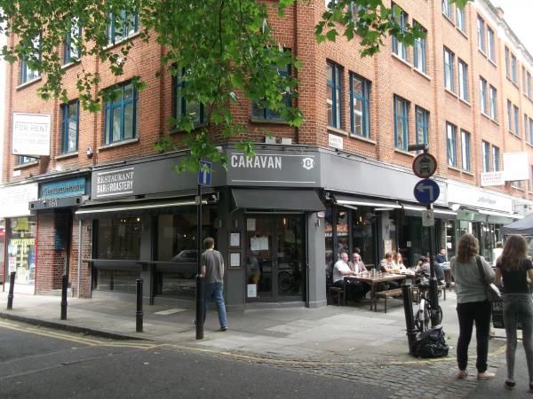 Al's London EC1 taken June 2014. (Pub, External). Published on 31-10-2014