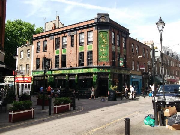 Exmouth Arms London EC1 taken July 2013. (Pub, External). Published on 24-11-2013