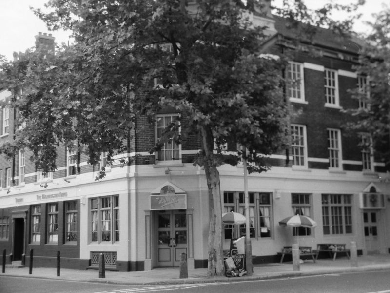 Wilmington Arms London EC1 taken Aug 1986.. (Pub, External). Published on 07-02-2019 