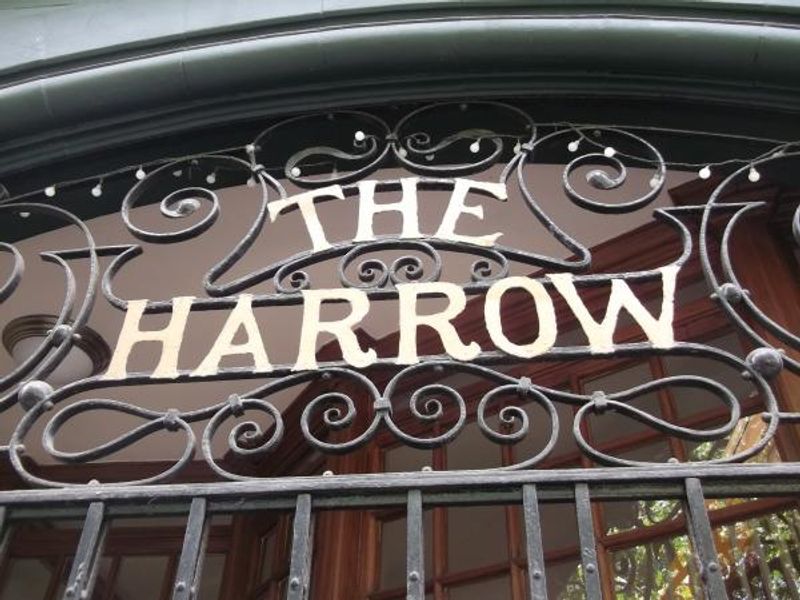 Harrow-Compton London EC1 taken August 2015. (External, Sign). Published on 14-08-2015