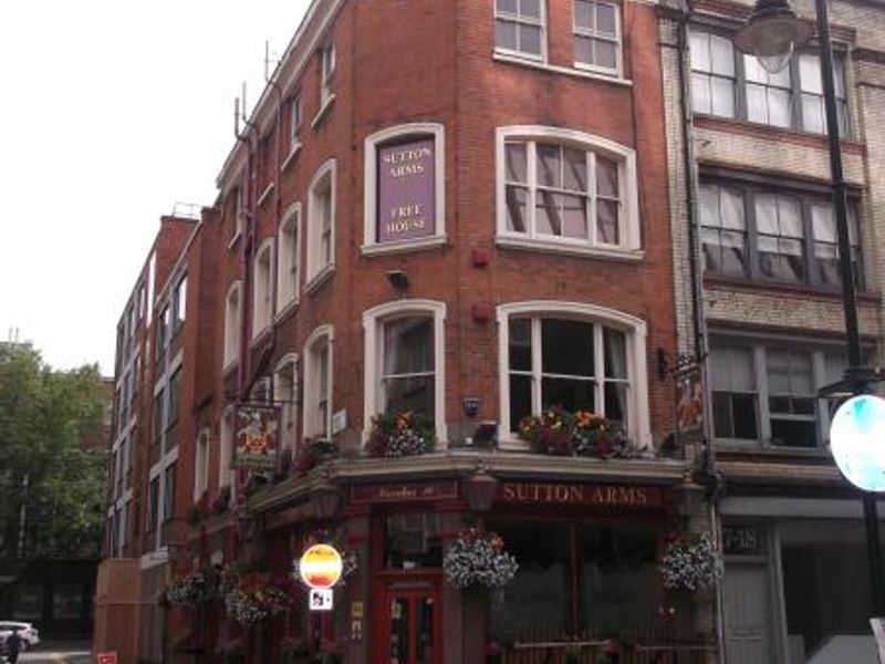 Sutton Arms Gt Sutton St London EC1 taken August 2015. (Pub, External). Published on 14-08-2015 