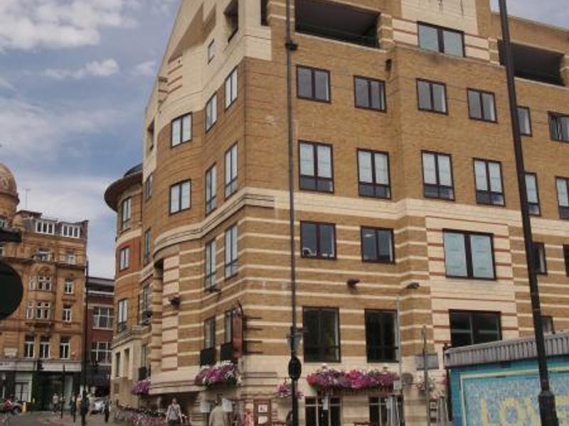 Brewhouse & Kitchen London EC1 taken Aug 2015. (Pub, External). Published on 13-08-2015