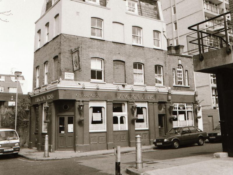 Langton Arms London EC1 taken Aprl 1994.. (Pub, External). Published on 07-02-2019