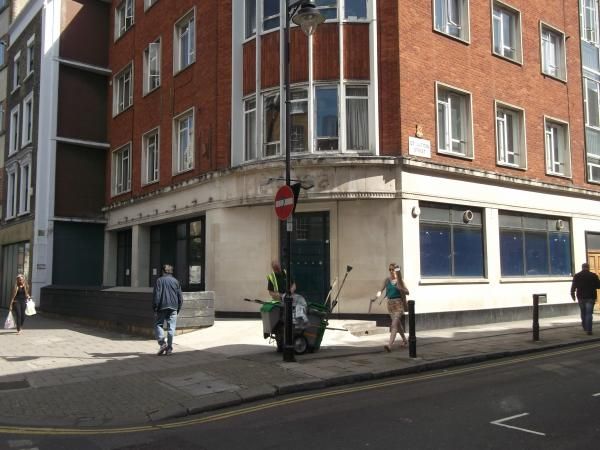 Cicada London EC1 taken Aug 2015. (Pub, External). Published on 13-08-2015