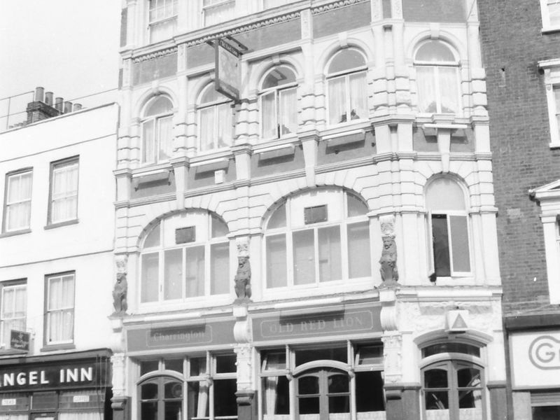 Old Red Lion London EC1 taken Aug 1986.. (Pub, External). Published on 07-02-2019