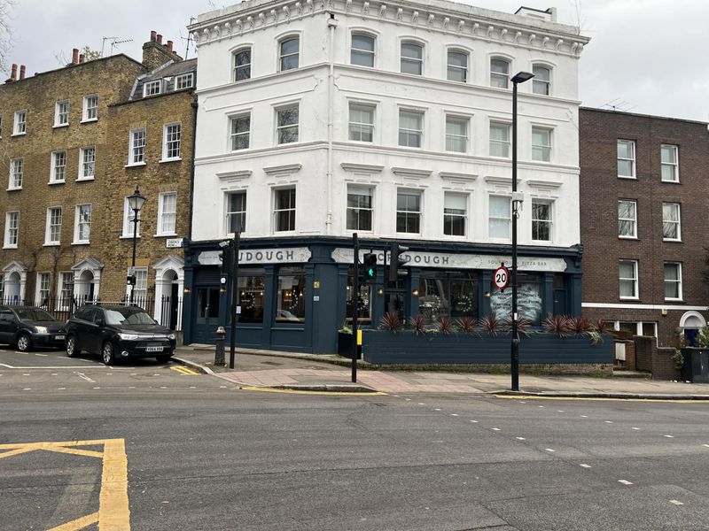 London EC1-Crudough Angel. Taken 20240114 . (Pub, External, Key). Published on 17-01-2024