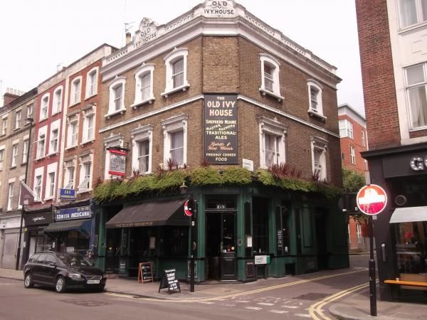 Old Ivy House London EC1 taken Aug 2015. (Pub, External). Published on 13-08-2015