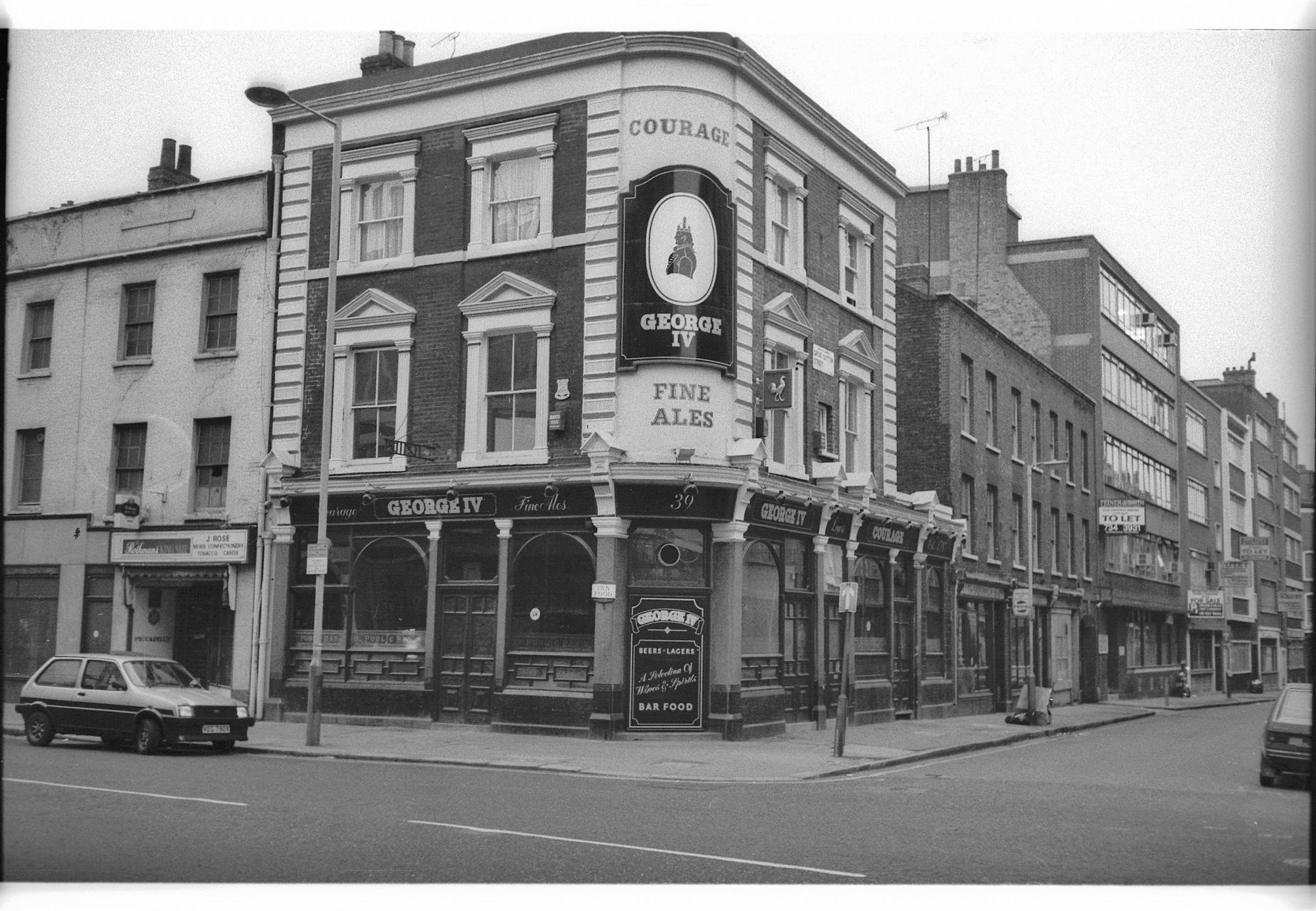 George IV London EC1 taken in July 1985.. (Pub, External). Published on 07-02-2019