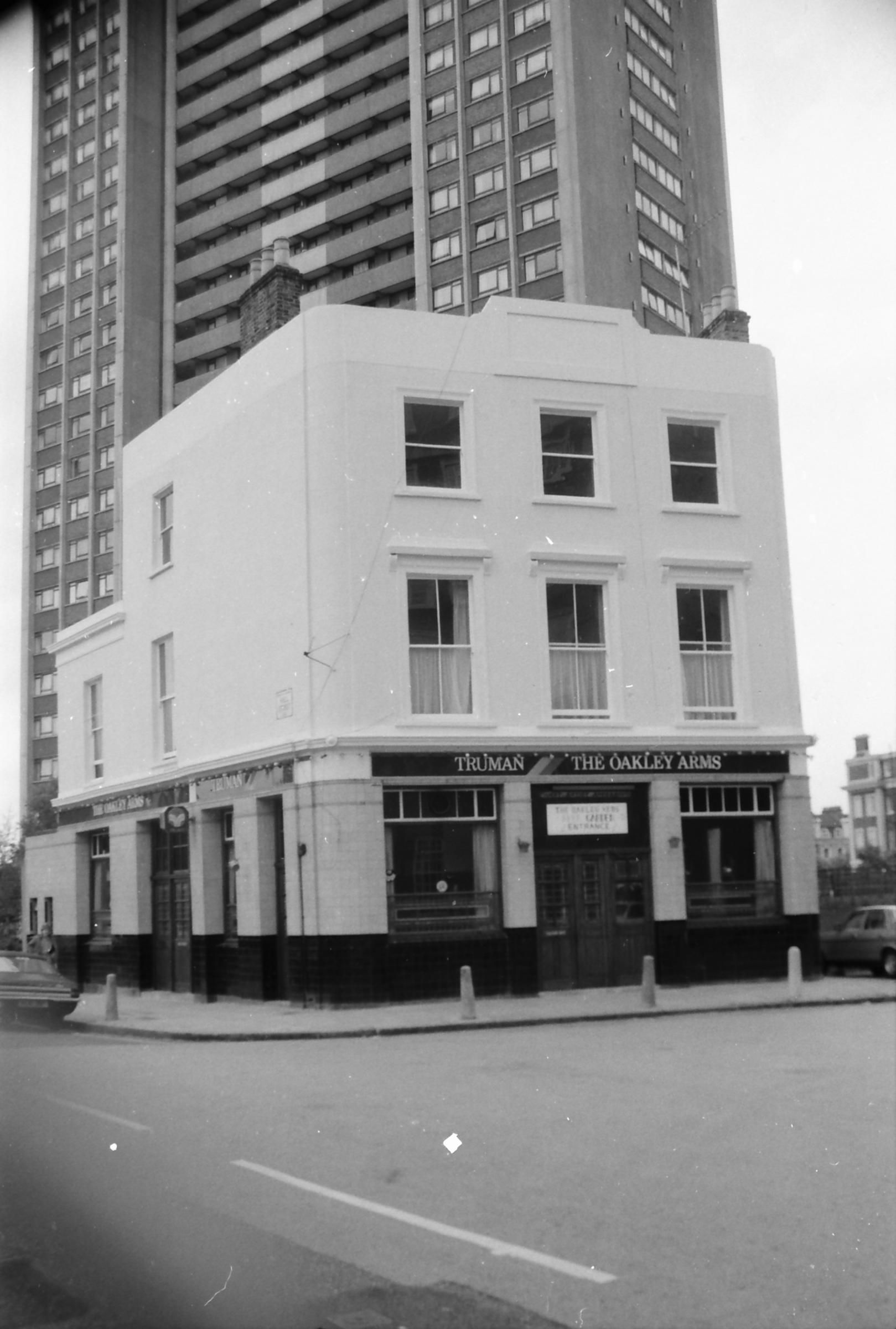 Oakely Arms London EC1 taken Aug 1986.. (Pub, External). Published on 07-02-2019