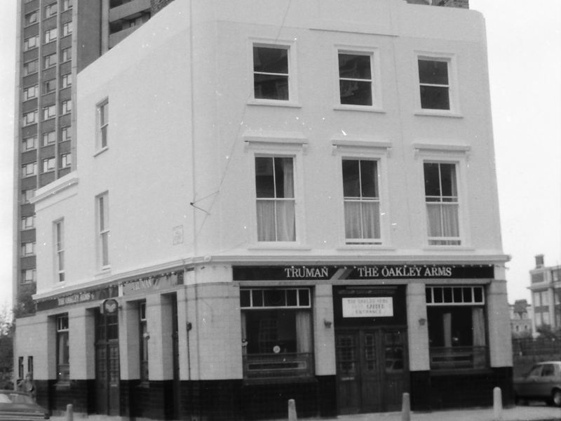 Oakely Arms London EC1 taken Aug 1986.. (Pub, External). Published on 07-02-2019