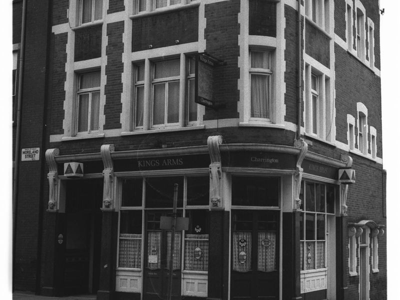 Kings Arms London EC1 taken July 1985.. (Pub, External). Published on 07-02-2019 
