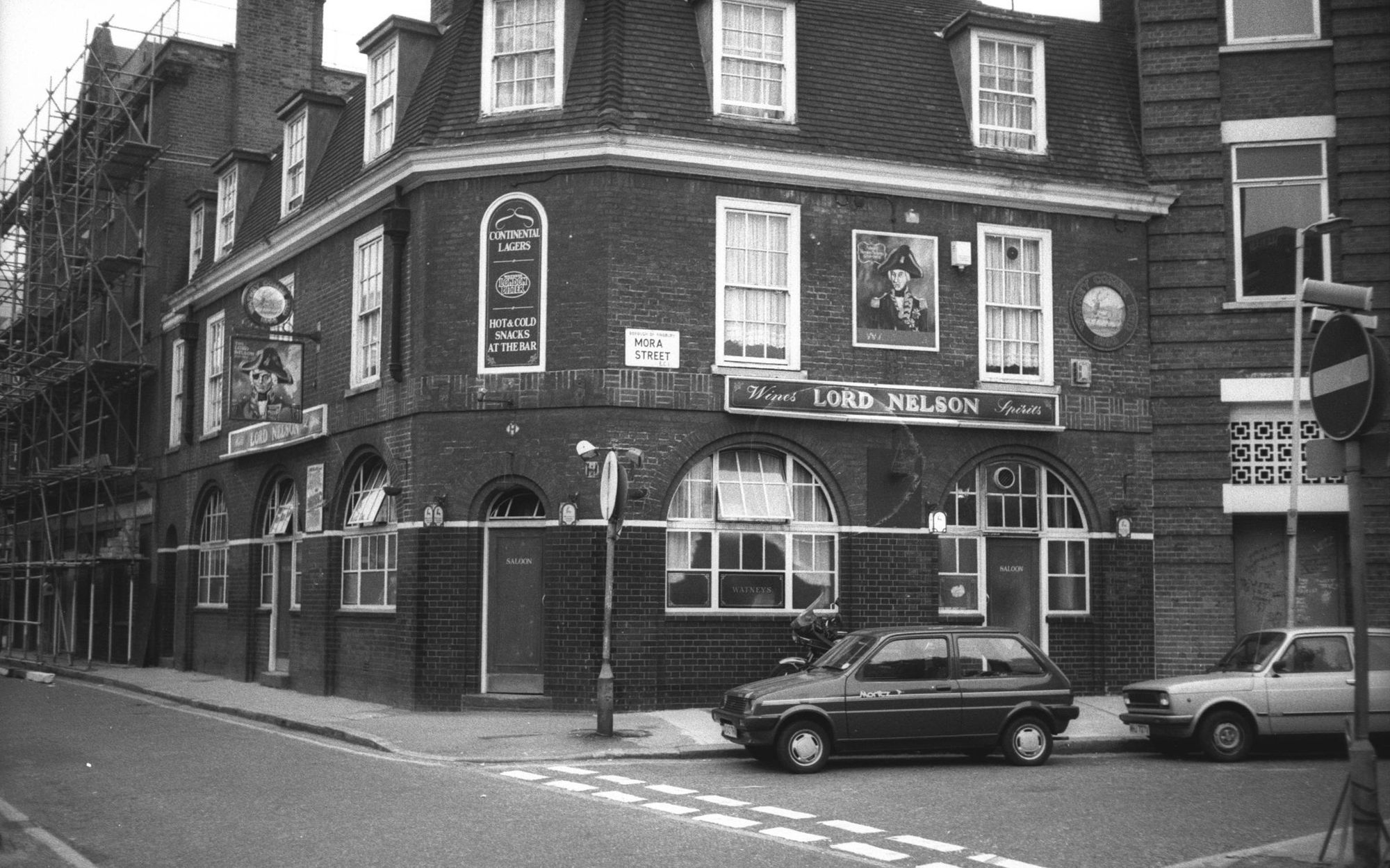 Lord Nelson Mora St London EC1 taken July 1985.. (Pub, External). Published on 07-02-2019