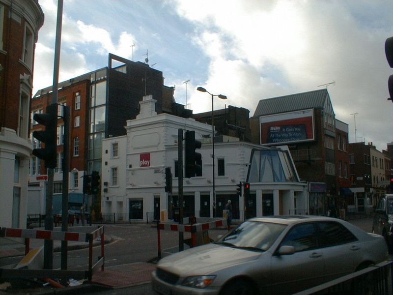 Play London EC1. (Pub, External). Published on 24-04-2023