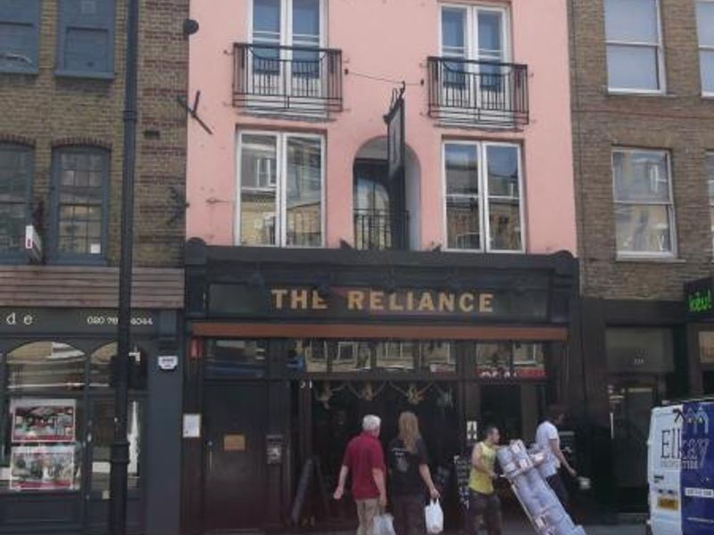 Reliance London EC1 taken July 2013. (Pub, External). Published on 25-11-2013