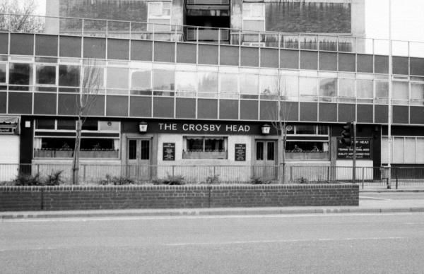Crosby Head London EC1 taken July 1985.. (Pub). Published on 24-06-2016