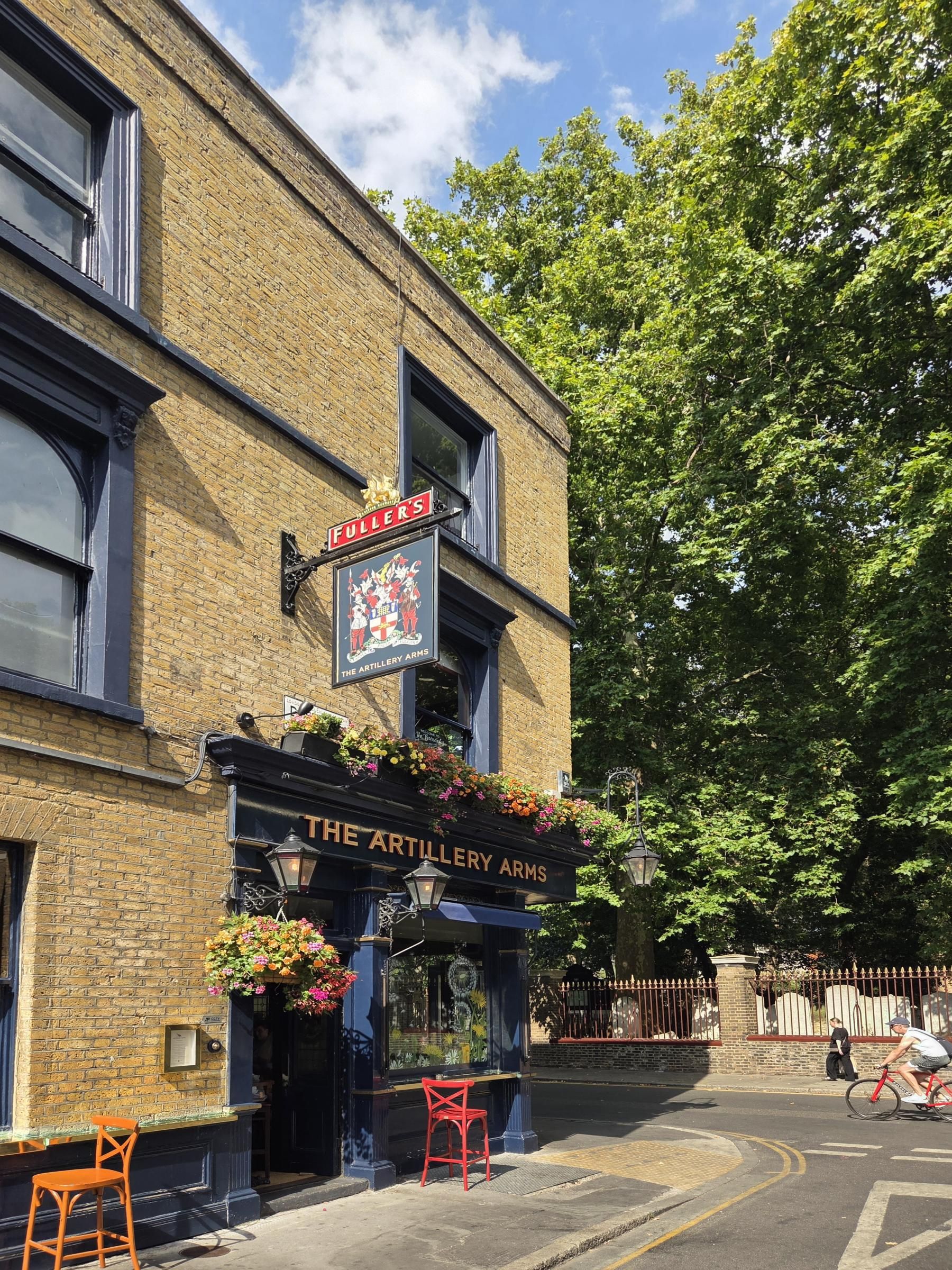 Artillery Arms London EC1Y 20260815. (Pub, External). Published on 20-08-2026