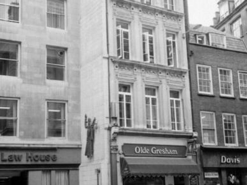 Olde Gresham London EC2 taken in July 1985.. (Pub, Key). Published on 26-08-2016 