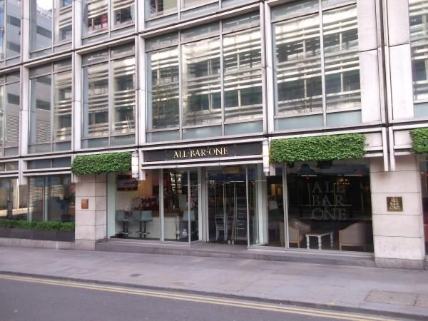 All Bar One Finsbury Pavement London EC2 taken May 2014. (Pub, External). Published on 20-05-2014