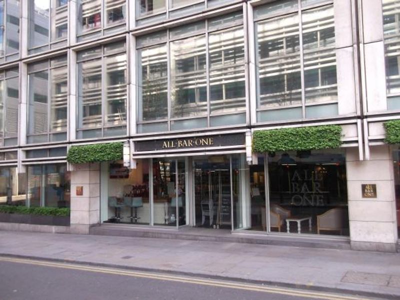All Bar One Finsbury Pavement London EC2 taken May 2014. (Pub, External). Published on 20-05-2014