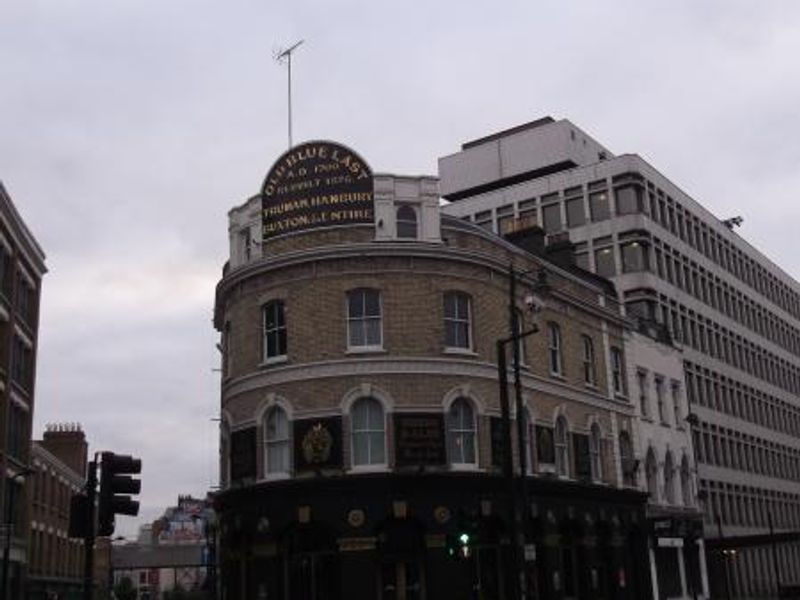 Old Blue Last London EC2 taken Oct 2014. (Pub, External). Published on 31-10-2014