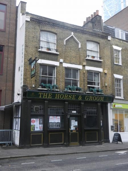 Horse & Groom London EC2 taken Dec 2011. (Pub, External). Published on 25-11-2013
