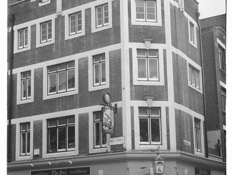 Fox London EC2 taken in 1985.. (Pub, External). Published on 12-03-2019 