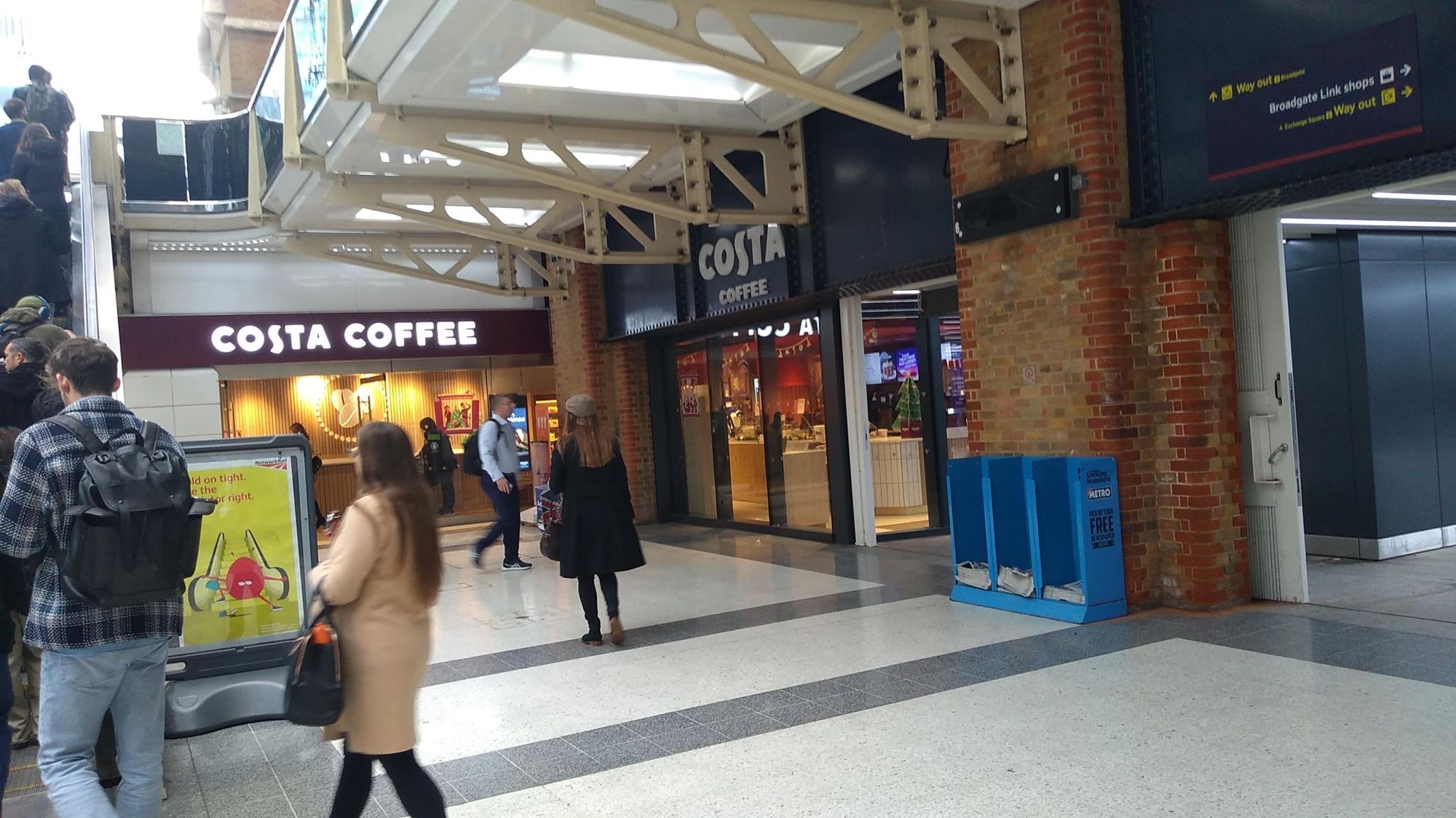 EC2 -Merchant of Bishopsgate 2023-11-15 site of.. (Pub, External, Key). Published on 17-12-2023