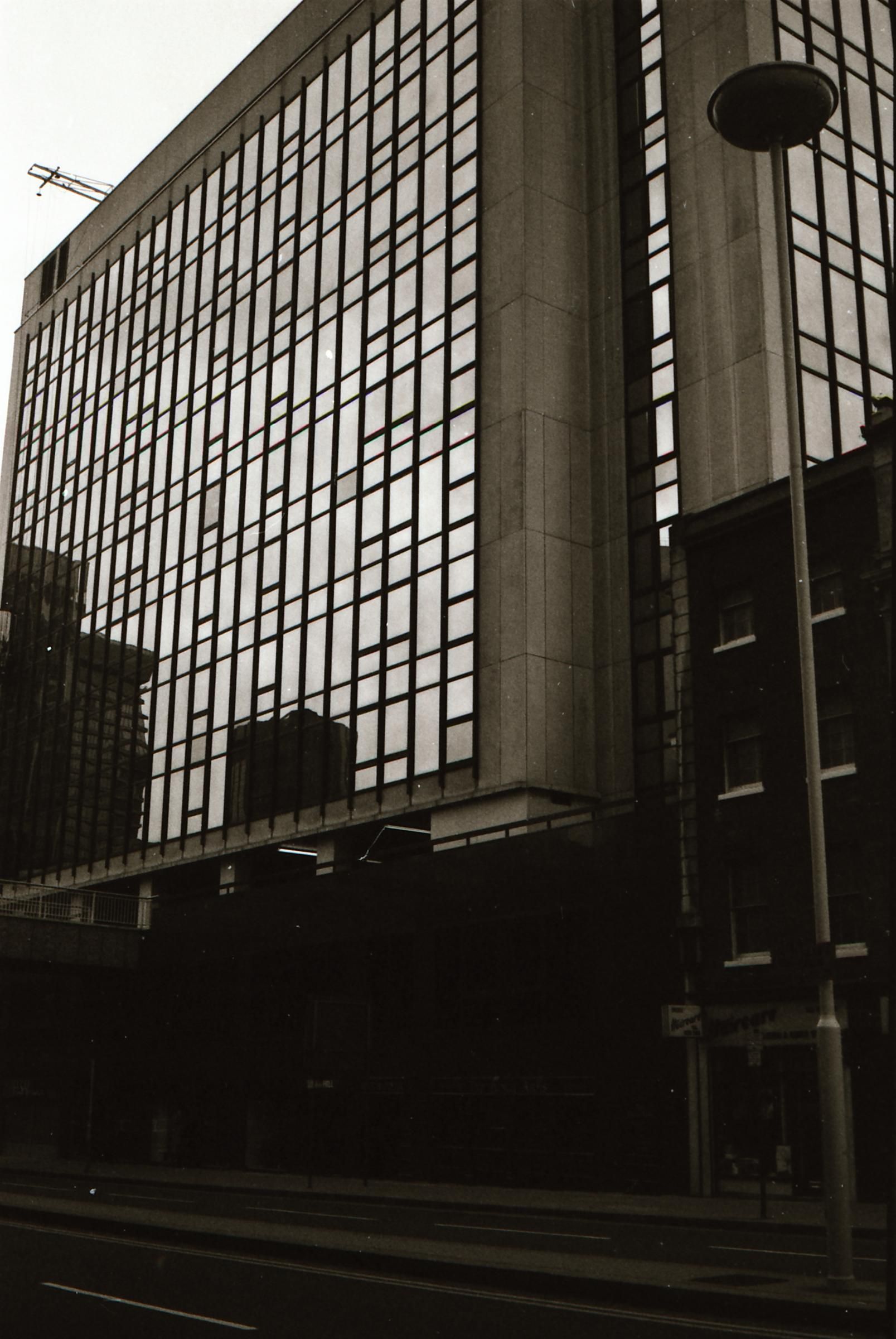 Kings Arms Wormwood St London EC2 taken Dec92-Jan94.. (Pub, External). Published on 12-03-2019
