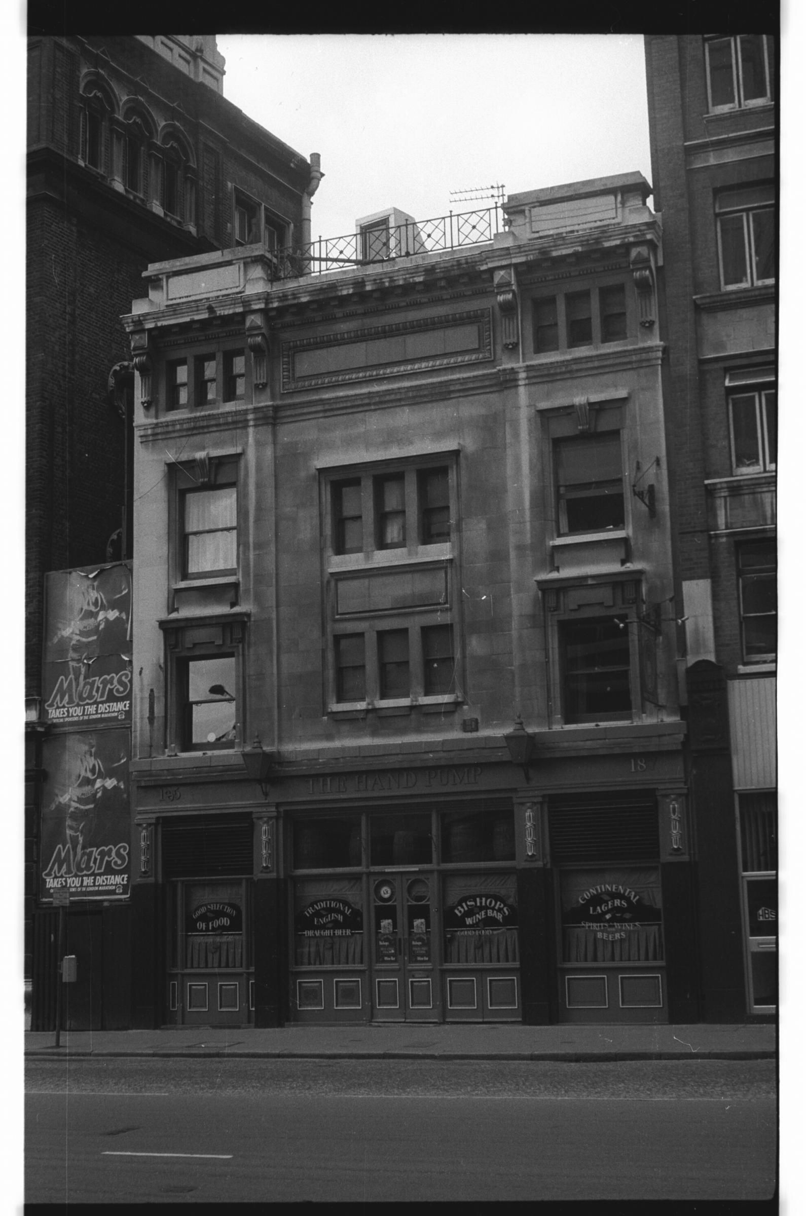 Hand Pump London EC2 taken in 1985.. (Pub, External, Key). Published on 12-03-2019