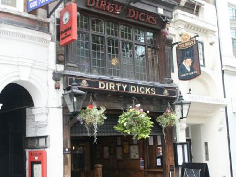 Dirty Dicks London EC2. (Pub, External). Published on 25-11-2013