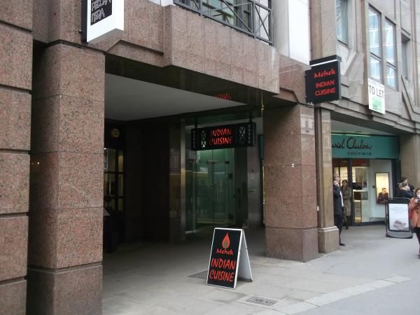 Moorgate Oriental London EC2 taken Nov 2014. (Pub, External, Key). Published on 28-01-2015
