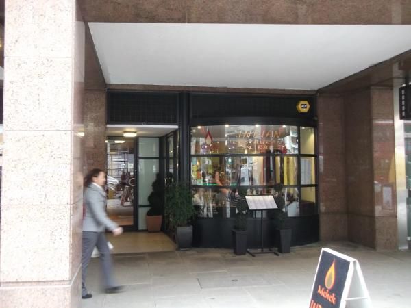Moorgate Oriental London EC2 taken Nov 2014. (Pub, External). Published on 28-01-2015