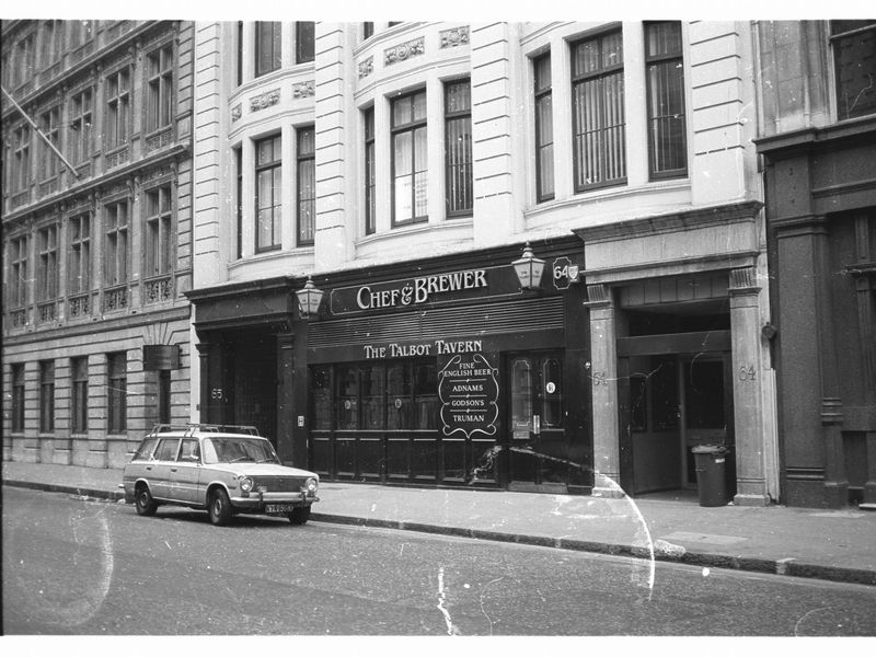 Talbot London EC2 in July 1985.. (Pub, External). Published on 12-03-2019 
