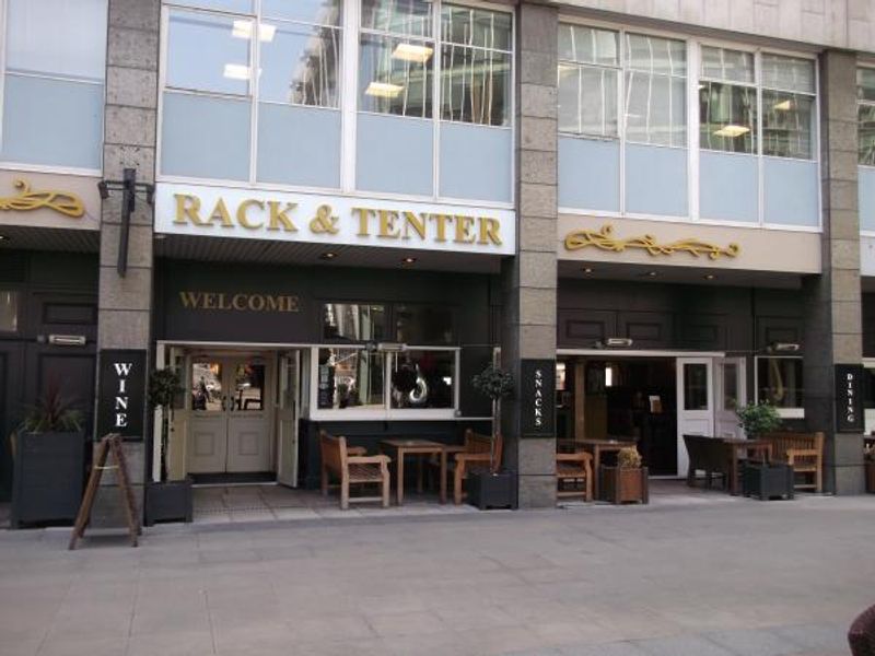 Rack & Renter London EC2 taken May 2014. (Pub, External). Published on 20-05-2014