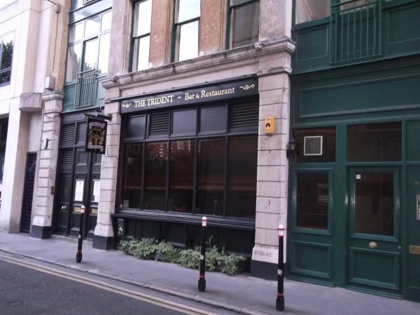 Trident London EC3 taken Sept 2012. (Pub, External, Key). Published on 29-11-2013