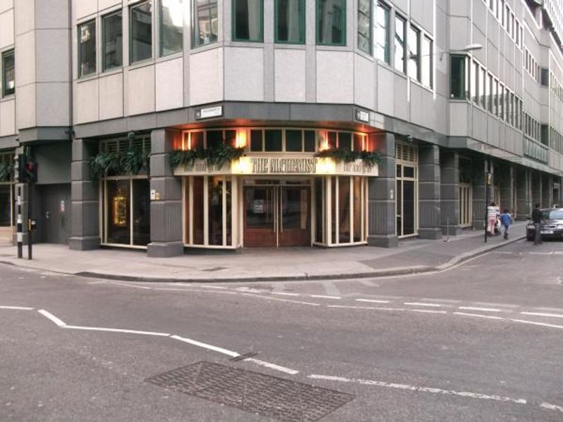 Alchemist London EC3 taken Sept 2012. (Pub, External). Published on 29-11-2013 