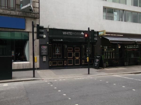 White Horse ex Red Lion and O'Neill's. (Pub, External). Published on 26-07-2013