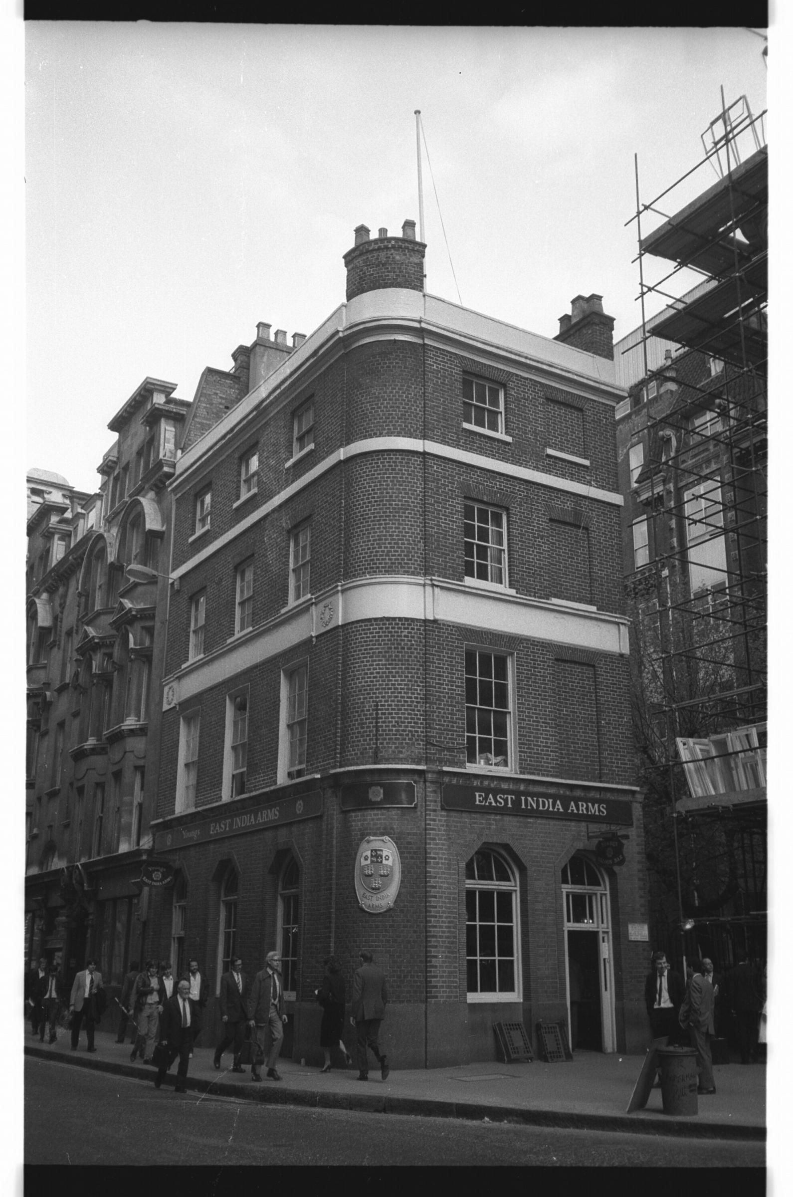 East India Arms London EC3 in July 1985.. (Pub, External). Published on 12-04-2019