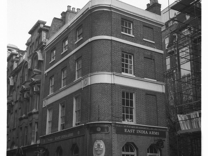 East India Arms London EC3 in July 1985.. (Pub, External). Published on 12-04-2019 