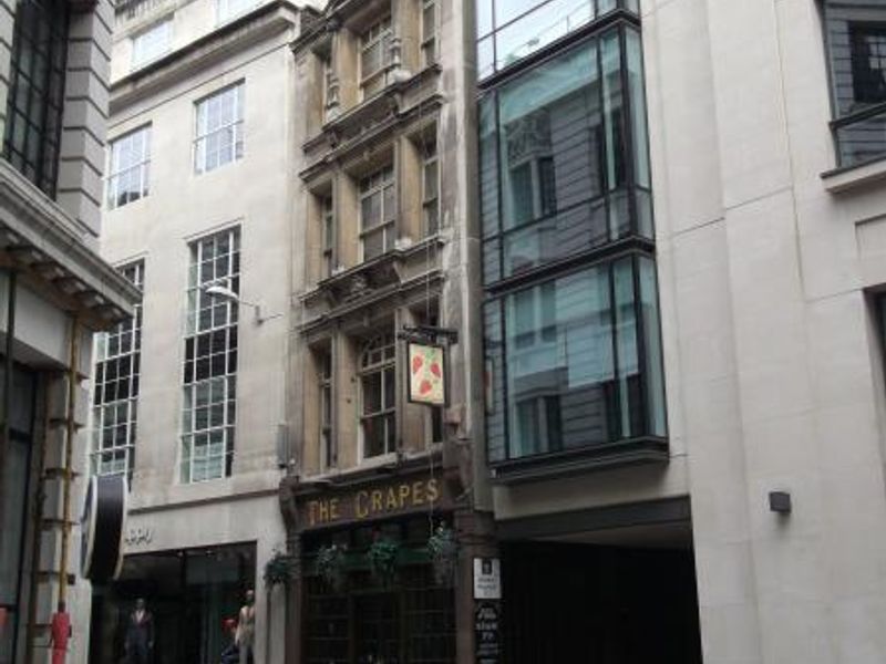 Grape London EC3 taken June 2012. (Pub, External, Key). Published on 26-11-2013