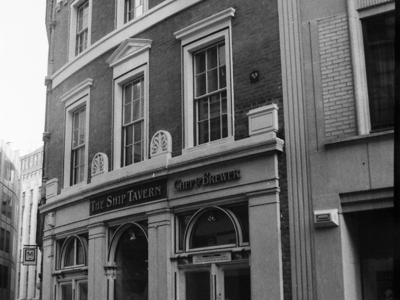 Ship Lime St London EC3 taken in Dec 1988.. (Pub, External). Published on 12-04-2019
