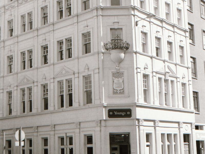 Three Lords London EC3 taken in Aug 1989.. (Pub, External). Published on 12-04-2019 