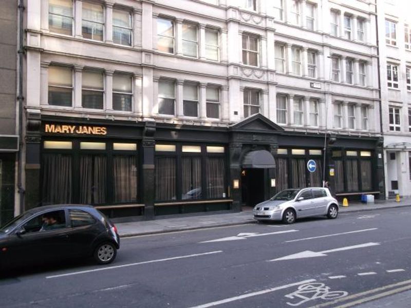 Mary Jane London EC3 taken Sept 2012. (Pub, External, Key). Published on 26-11-2013