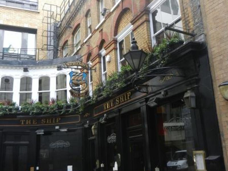 Ship Tavern Talbot Ct London EC3 . (Pub, External). Published on 28-11-2013 