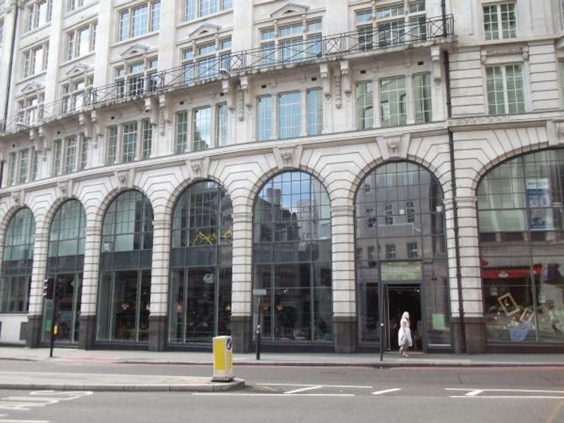Folly London EC3 taken Sept 2012. (Pub, External). Published on 29-11-2013 