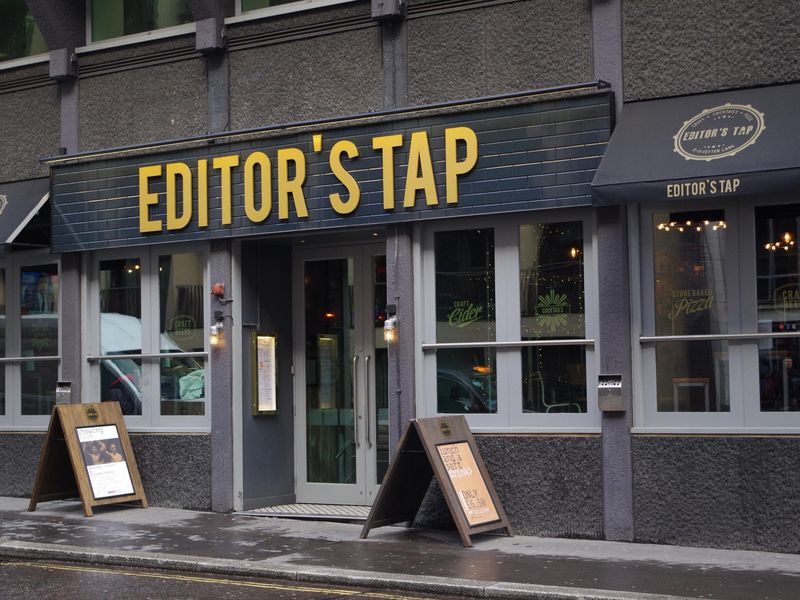 EC4a Editors Tap taken 2018-05-28.. (Pub, External). Published on 07-10-2018