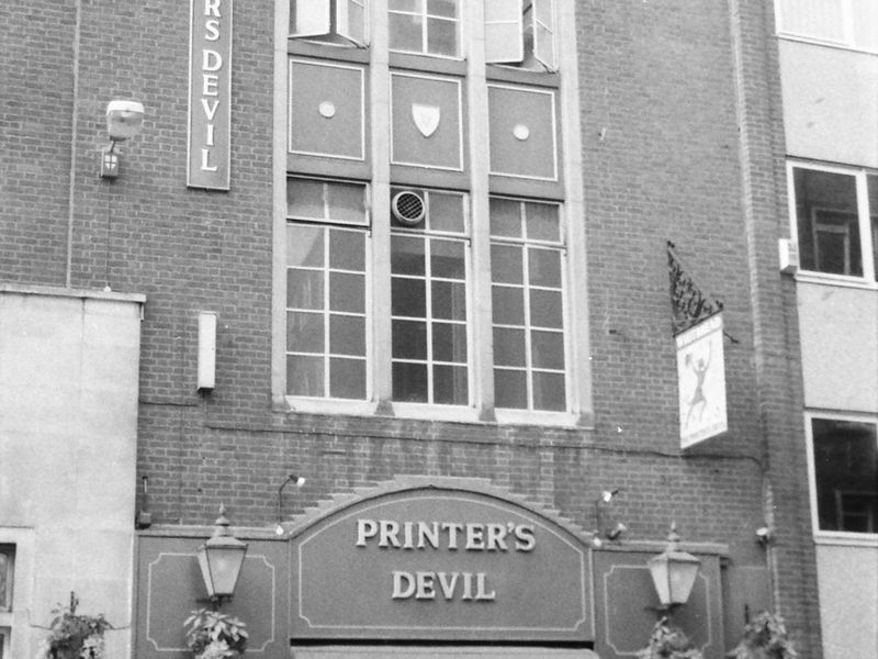 Printers Devil London EC4 taken 10 Dec 1988.. (Pub, External, Key). Published on 12-04-2019