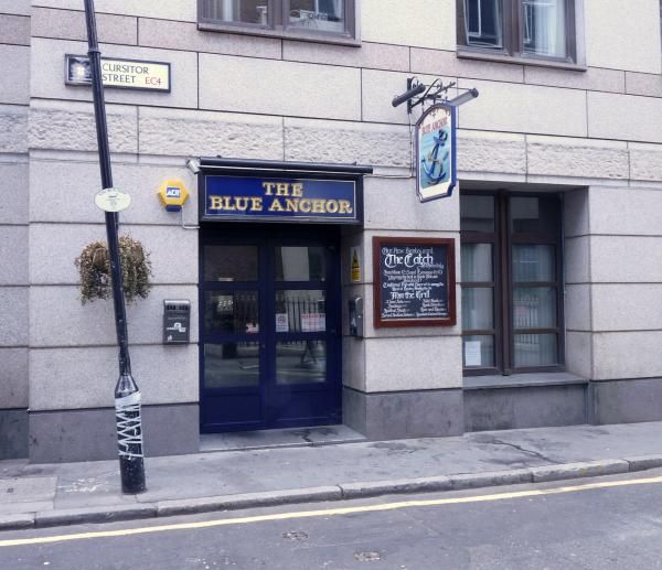 Blue Anchor London EC4. (Pub, External). Published on 01-12-2013