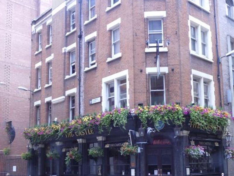 Castle London EC4. (Pub, External, Key). Published on 01-12-2013